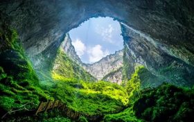 世界奇觀！跟著院士去探秘，為您揭開“留壩天坦”的神秘面紗 →縮略圖