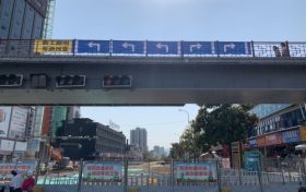 只有左轉(zhuǎn)和右轉(zhuǎn)！運達十字東口臨時調(diào)整通行方式縮略圖