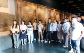 市委網(wǎng)信辦組織開展“共建共創(chuàng)文明城市 同心同享網(wǎng)絡(luò)文明——網(wǎng)絡(luò)名人看漢中”暨交流座談活動(dòng)縮略圖