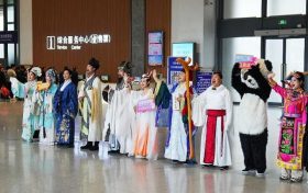 張騫、諸葛亮、“秦嶺四寶”齊現(xiàn)高鐵站，文化氛圍拉滿！縮略圖