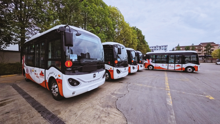 5c954dedd5ffda6a392c2a16402ead86_img_9_151_297_167