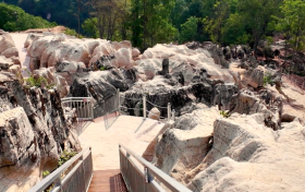 漢中草川子水墨石林，每一塊石頭都藏著億年故事！縮略圖