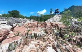 被譽為“秦巴深山秘境”的寧強縣草川子旅游景區(qū)，即將正式啟動試運營縮略圖